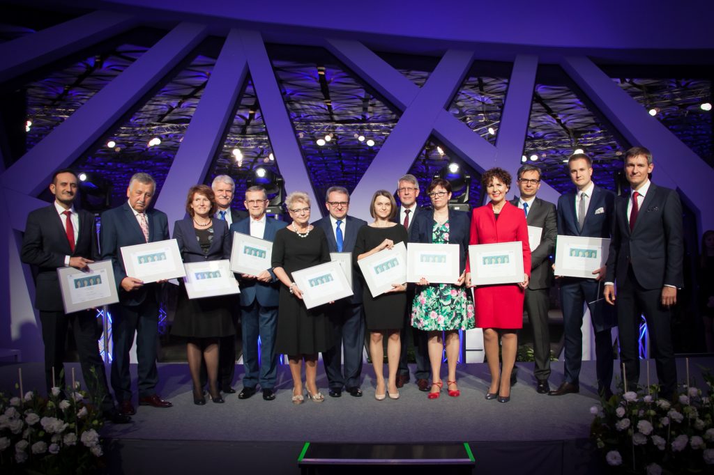 Konferencja była okazją do wręczenia nominacji osobom powołanym w skład Grupy ds. Wdrażania Międzynarodowego Standardu Edukacji 8.